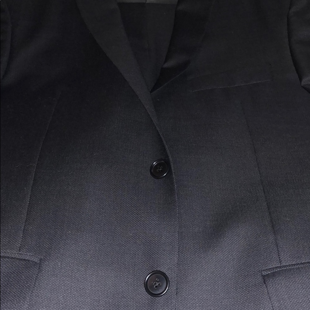 Men’s suit John Varvatos